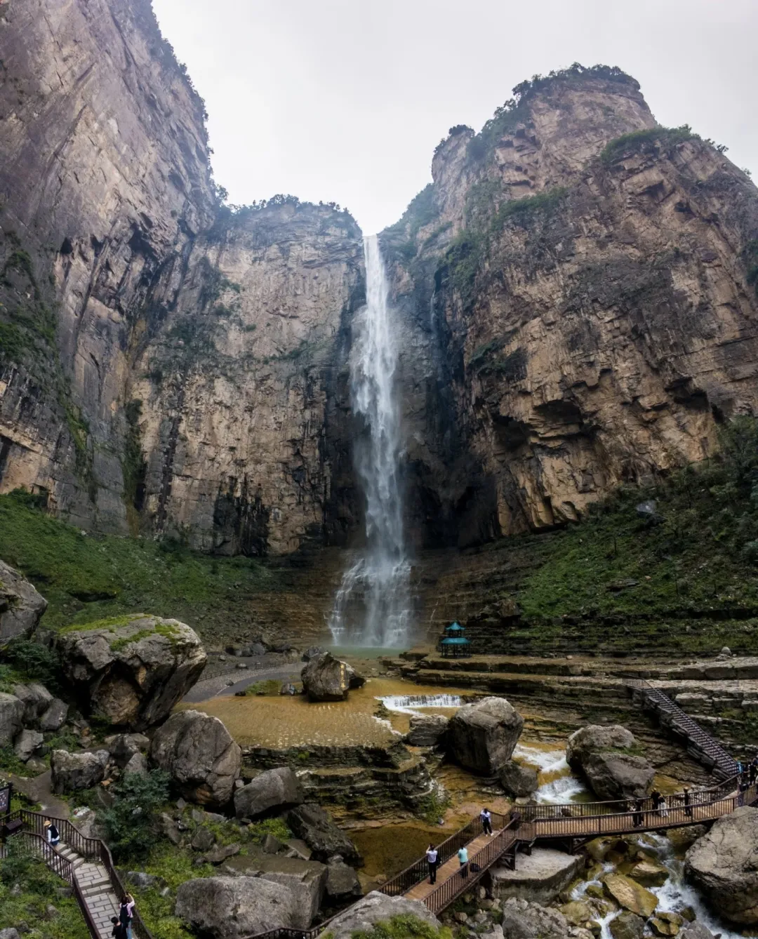 c07c0e4ad3eb8d34312c9cdff253dbf7-sz_1800947