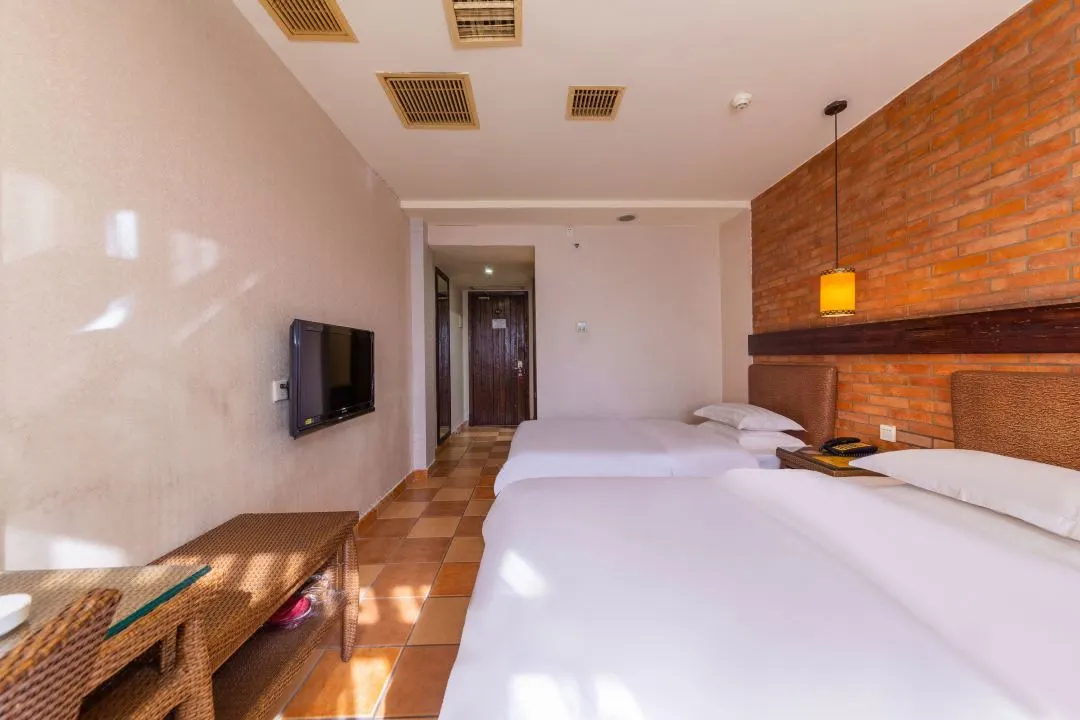 c38c28683c3d3b69bffb8dfc6dbda342-sz_84089