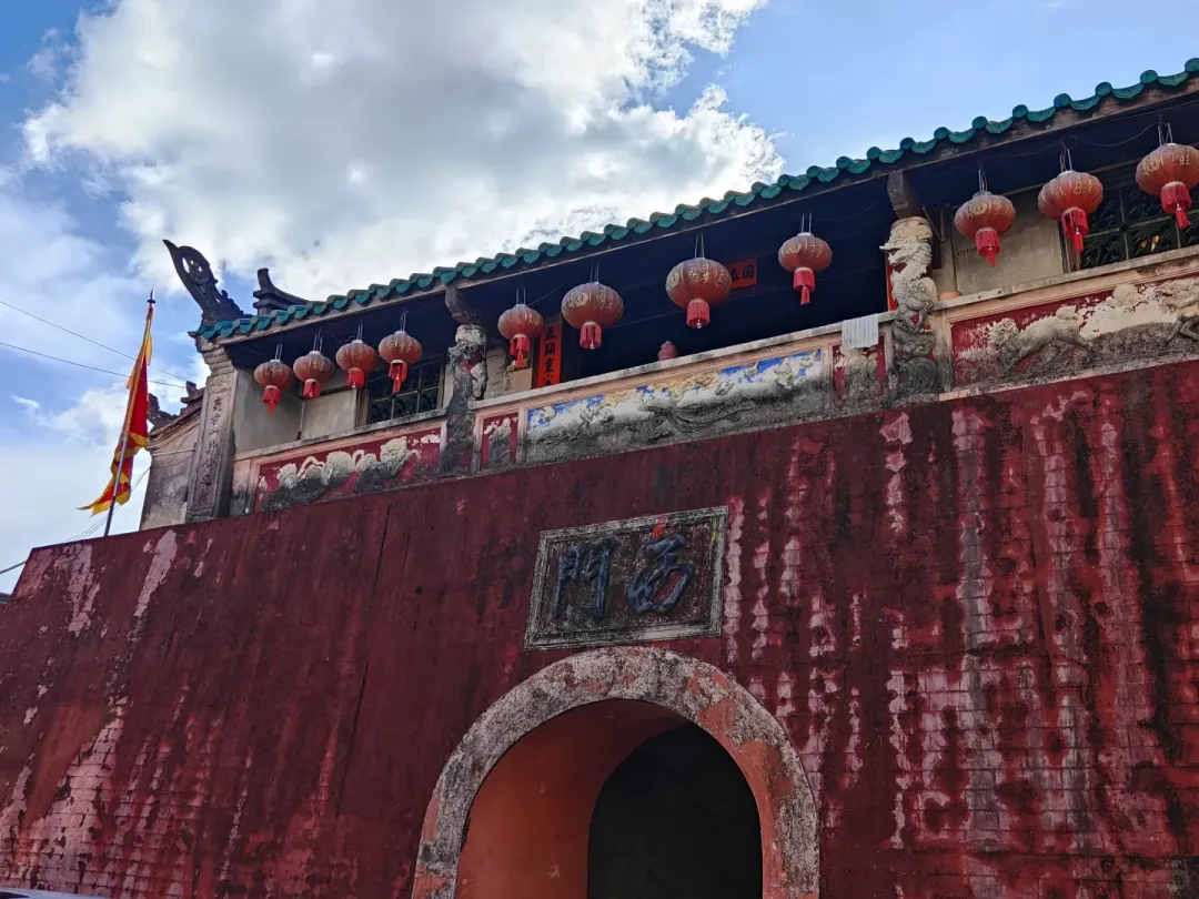 c901de66c98028389e5ca841a2acc302-sz_2317050