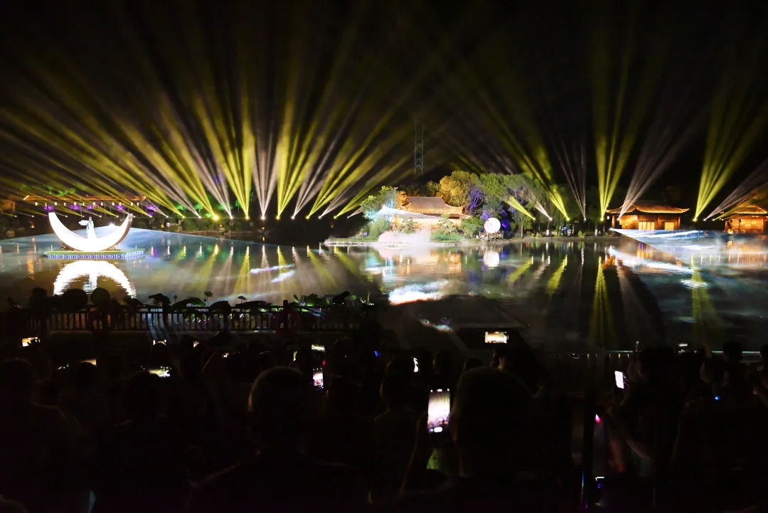 cd42198575bd8f6f6d7e09dc4cc5b006-sz_16008200-1