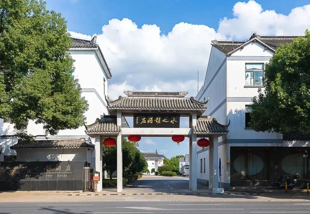 ce1393b9b35bea1bbfcebe999df5dfea-sz_184604