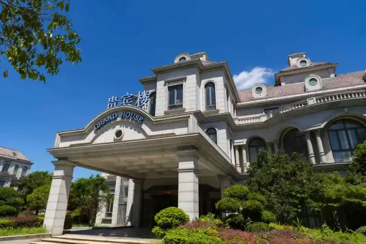 ce1fa83cec9c60437067620ef41f2b9f-sz_217256