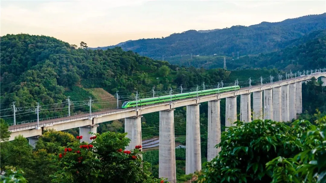 cf085babbf5cbf2f75a2c7aff804ae1f-sz_181197 cf085babbf5cbf2f75a2c7aff804ae1f-sz_181197