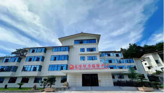 d4b7a7158985950faf375ab40bcfb2a6-sz_403486