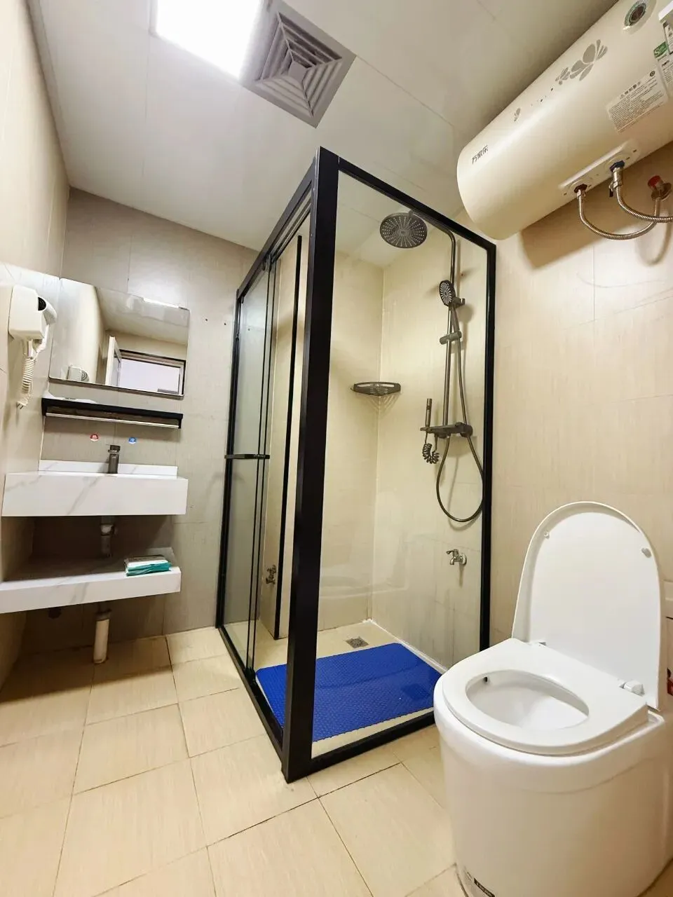 d61b5b253a2f823c11eed1987c99f7db-sz_120225