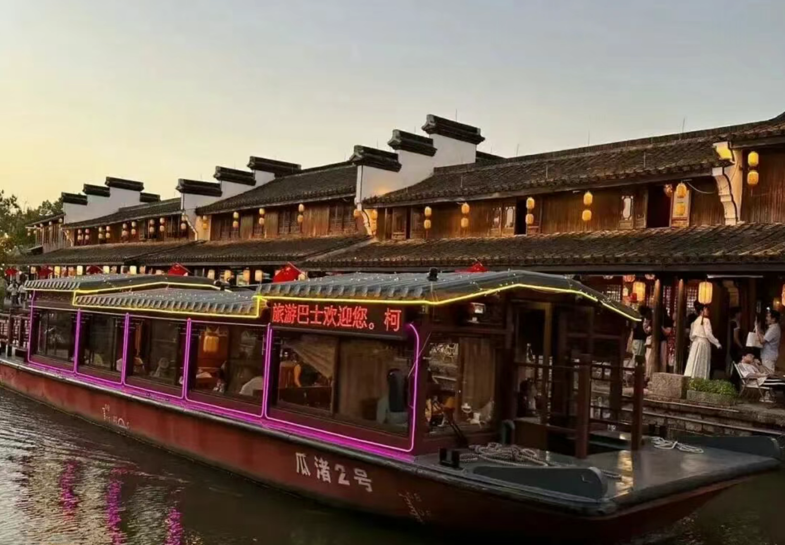 d8cc8c430f8dc3e0990efce21d6cbbb0