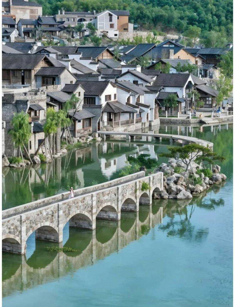 d_ybRgISxGbhcKYLu-omTrJl9RsLmHc5-1