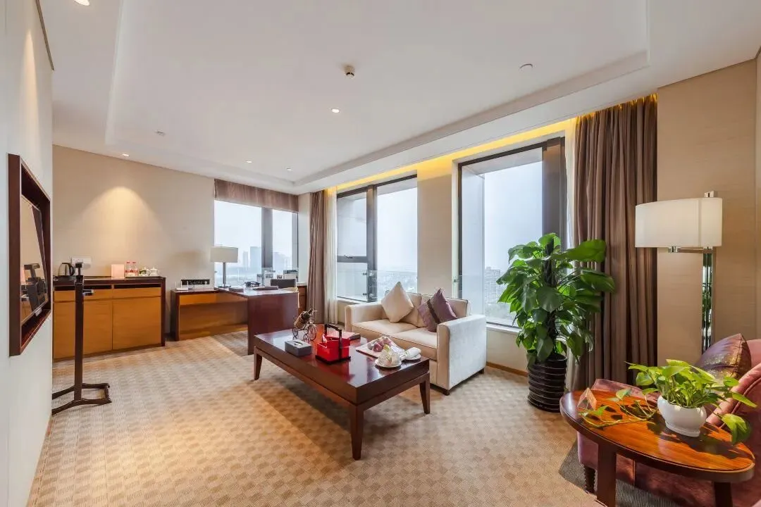 db00cbf8ca9bd6365d4722b4462f808c-sz_107505