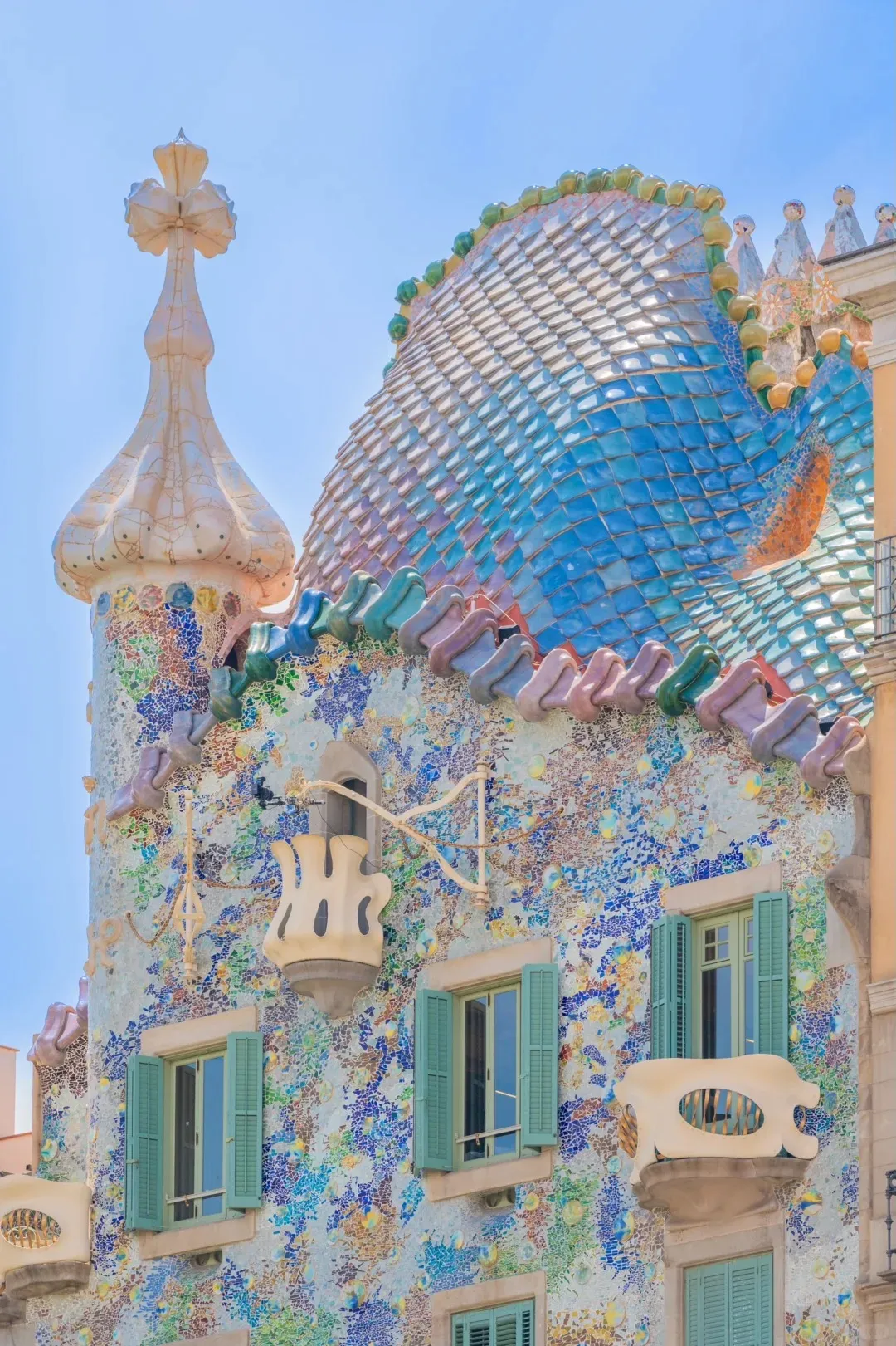 db8c683557cebff03a8387f89bcec0b9-sz_541005