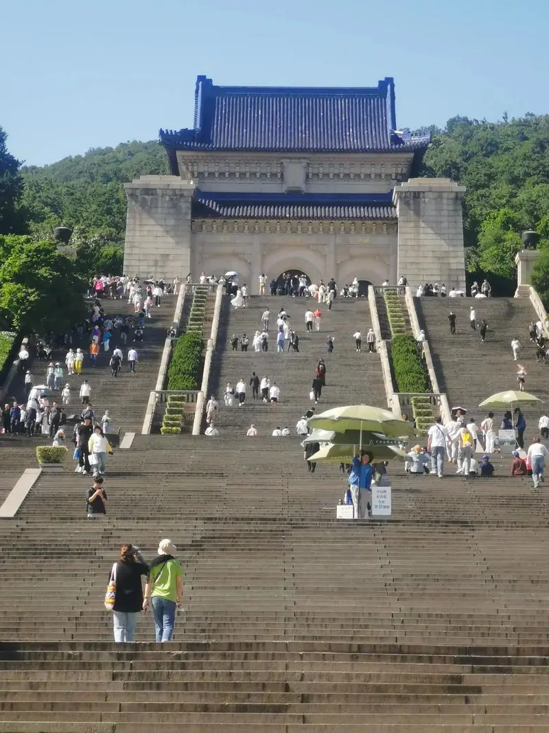 dbf2925e347b1ccfda3cbbaee2d759d8-sz_150670