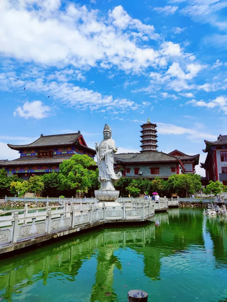 dbf5fb9d616f5247b8cd0a3dcb76d0c9-sz_2044283