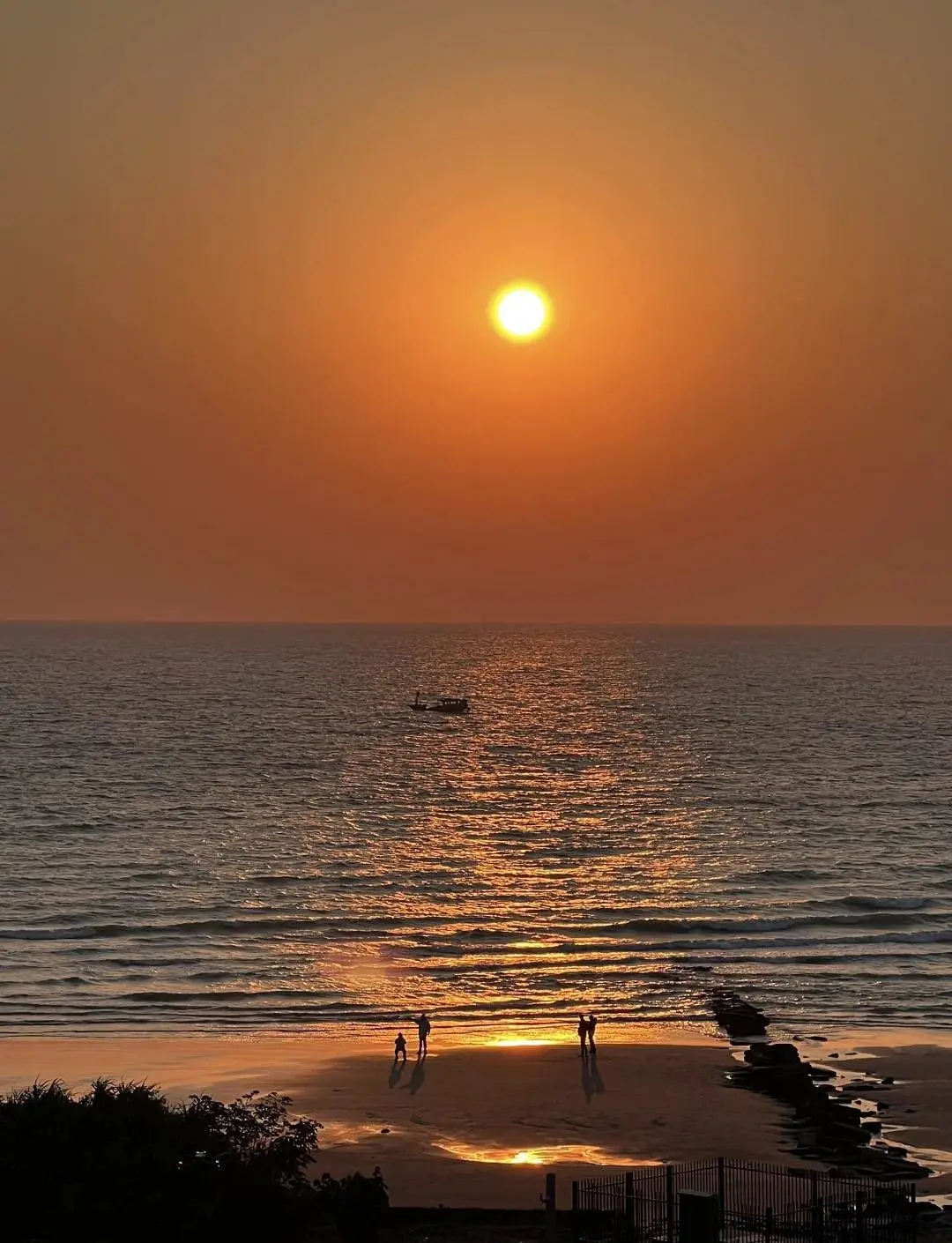 dcad755d3e09e9325bd05408b3500e61-sz_184775