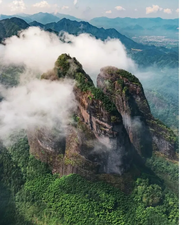 df11889d5648784fdc8e4c8c059def63-sz_1183479