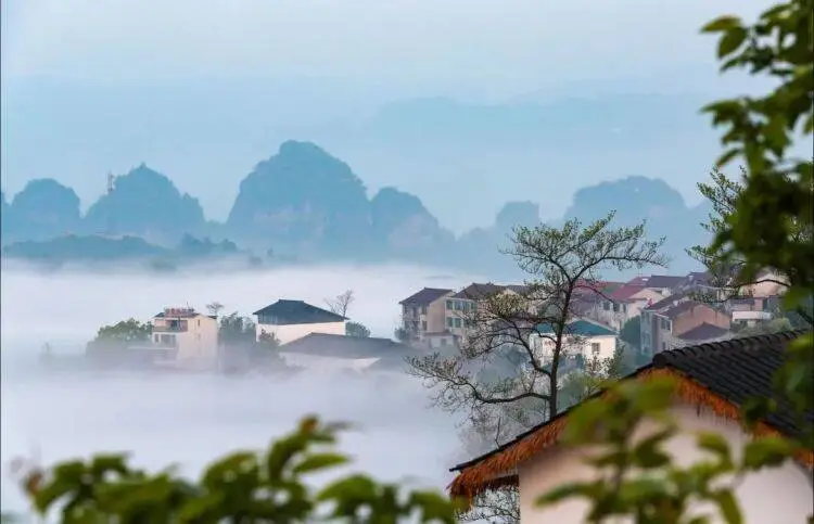 「越地剡溪纯玩3日游398」游百丈飞瀑、盐帮十八渡、下岩贝村，住三星酒店，含2早4正餐，免费棋牌麻将