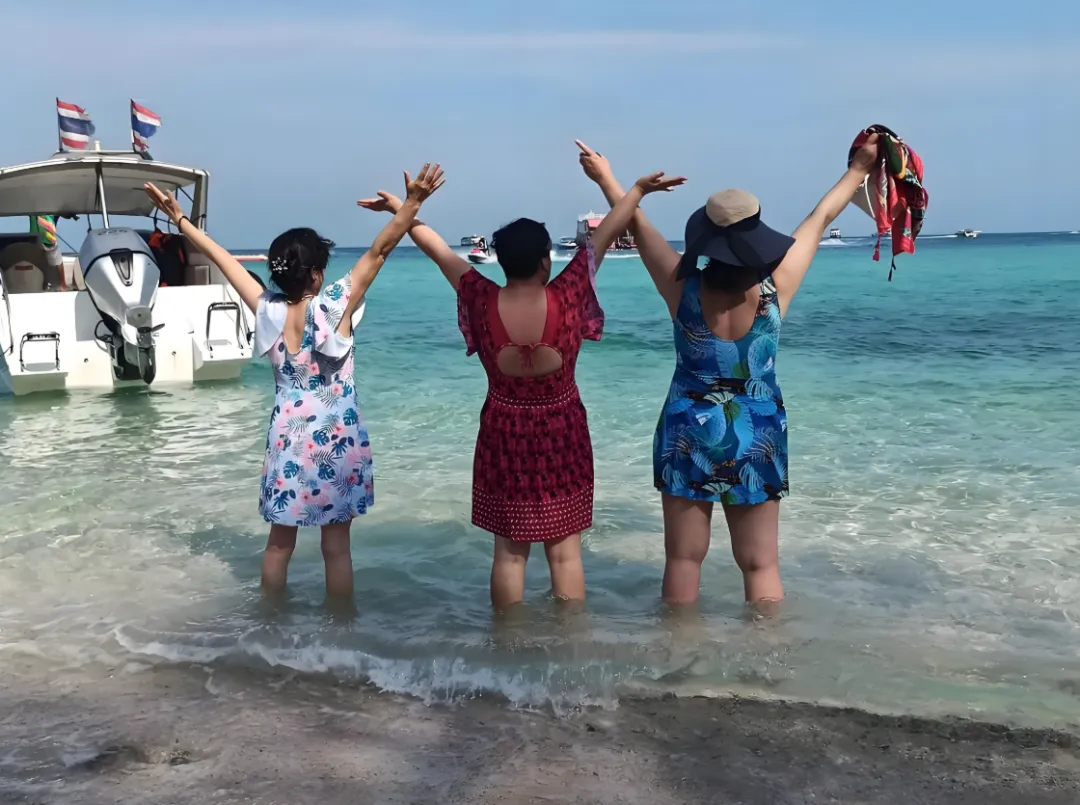 e0b8745be2d925d233fed897aab16aee-sz_1386865