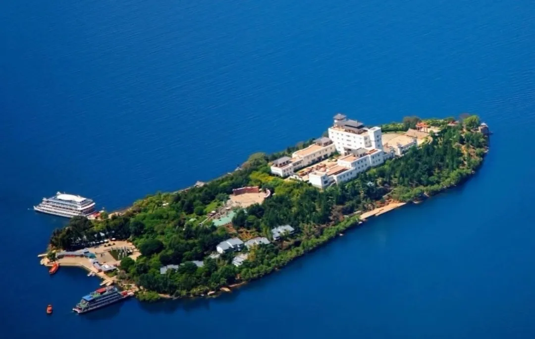 e13520efe968dea1e19d05045fe3c384-sz_167882 e13520efe968dea1e19d05045fe3c384-sz_167882