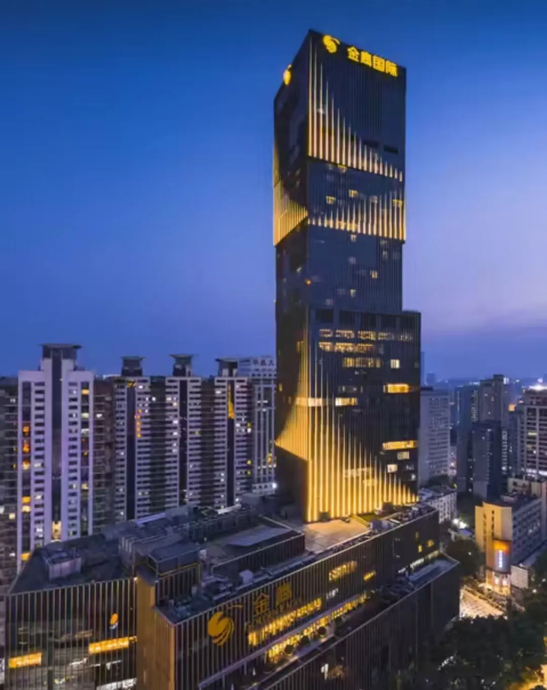 e4ef33d5057900a770680948f986b34c-sz_145810-1