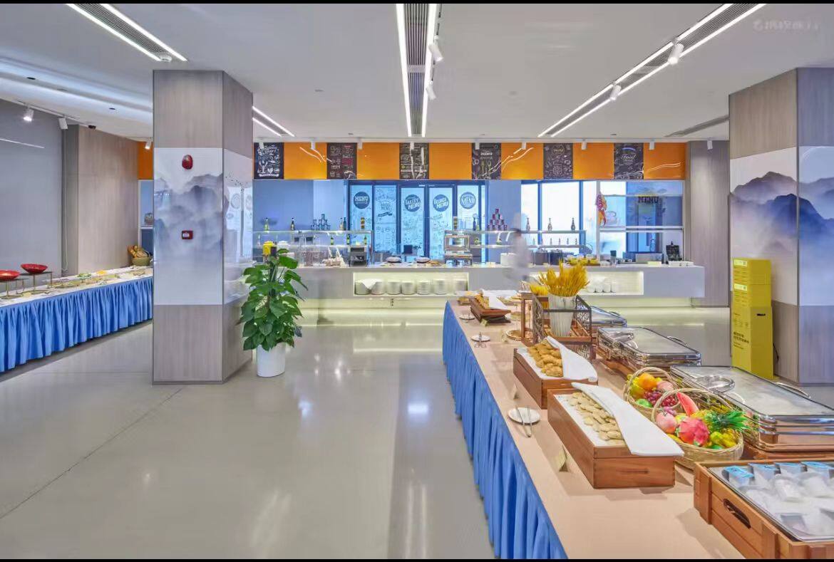 e5f708d04fe27062c0b60e920986f4ed-sz_120189-3