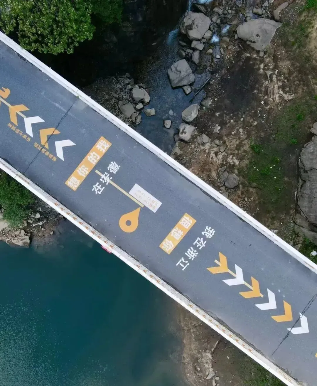 e6f5ebfbc7d4e772c9932b3ee97ffecd-sz_213731