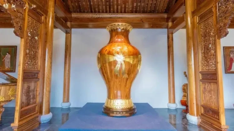 eb19e62e1eda475d1bfaa5e9e5395846-sz_101576