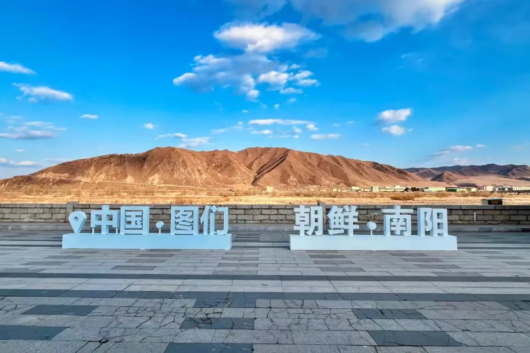 ed900756efde48de91f7016546957e89-sz_342606-2