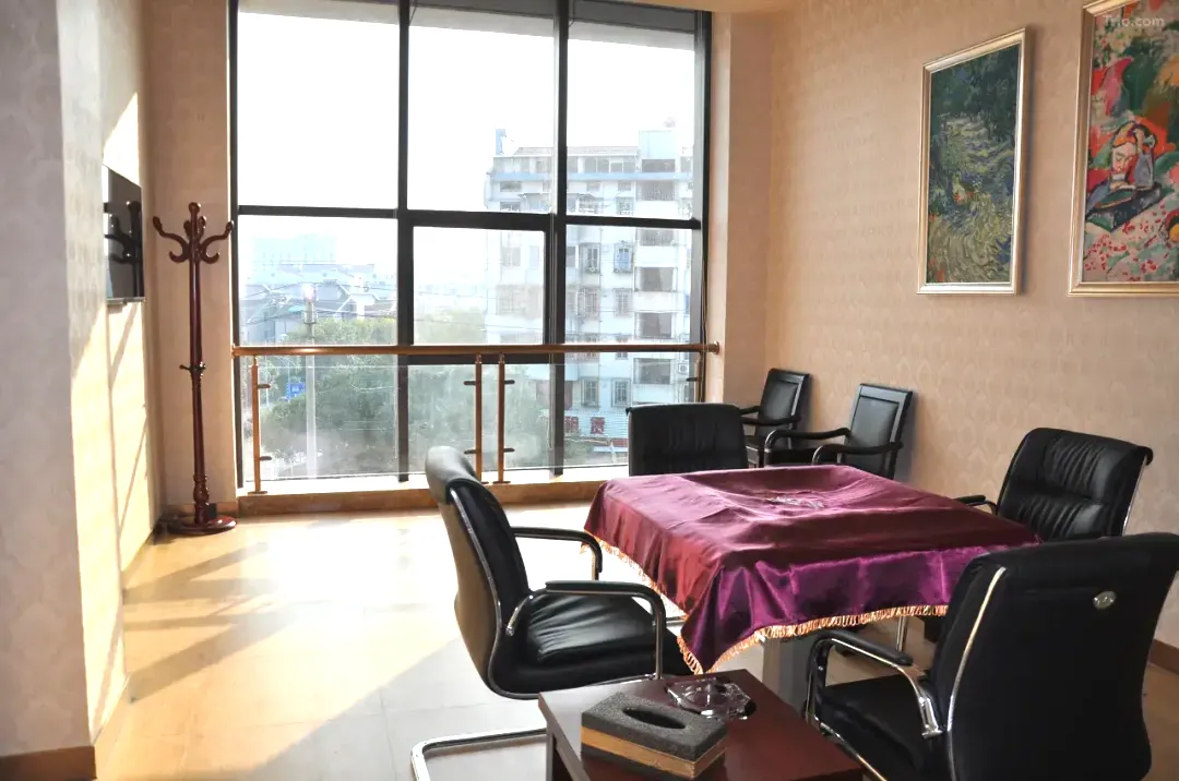 ee4f549ae20a4ba95285ea987e4312f7-sz_1582518 ee4f549ae20a4ba95285ea987e4312f7-sz_1582518