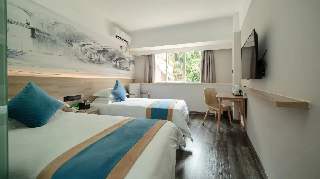 eef772c9ff8e389cb0bf12d8cc99d9ca-sz_73065