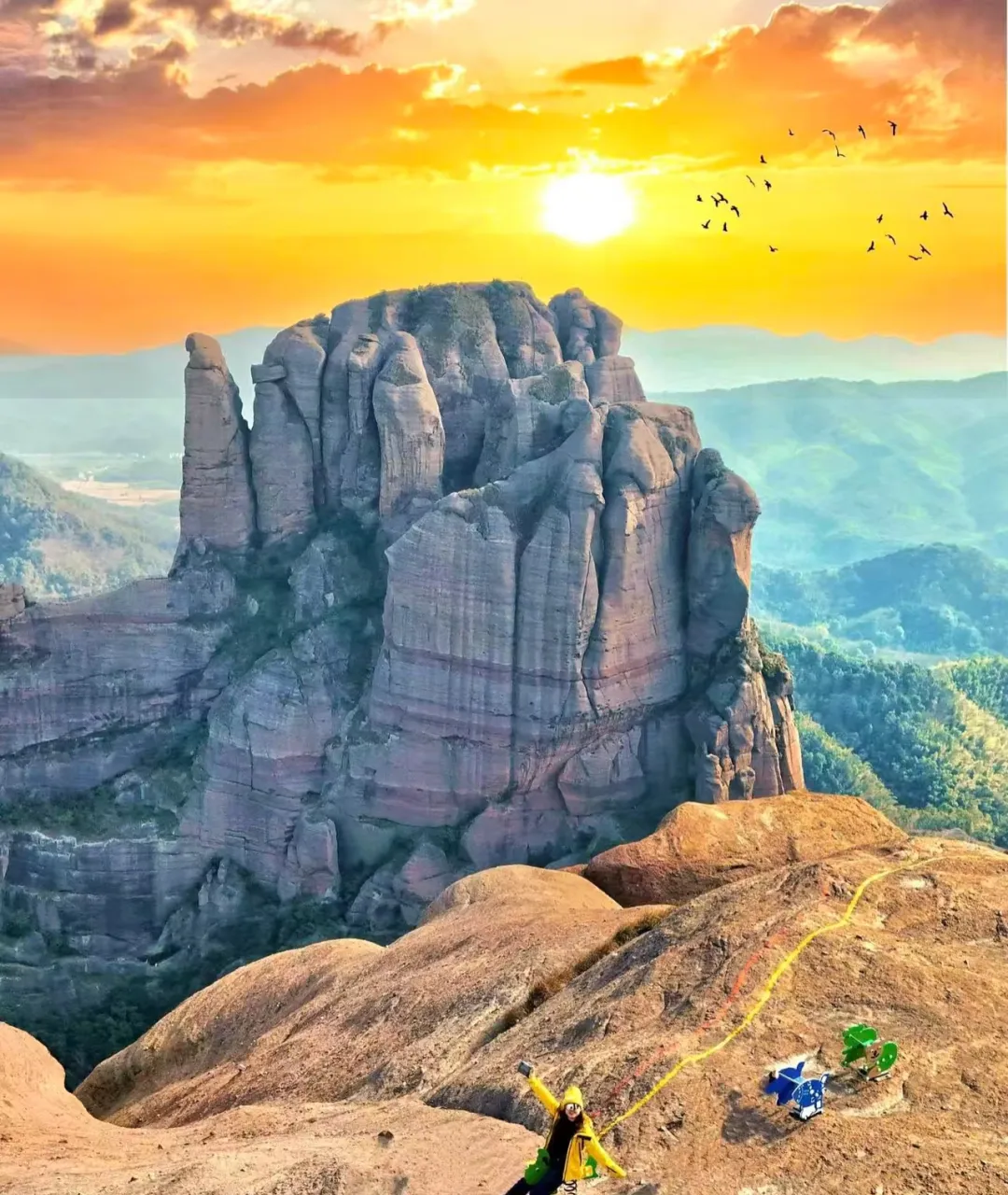 ef03341df0dfdd5e9c43b0bbe31dafed-sz_1346575