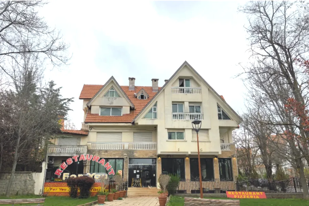 ef6fbc6f1f7c018d15835ac8868a1665-sz_2451797