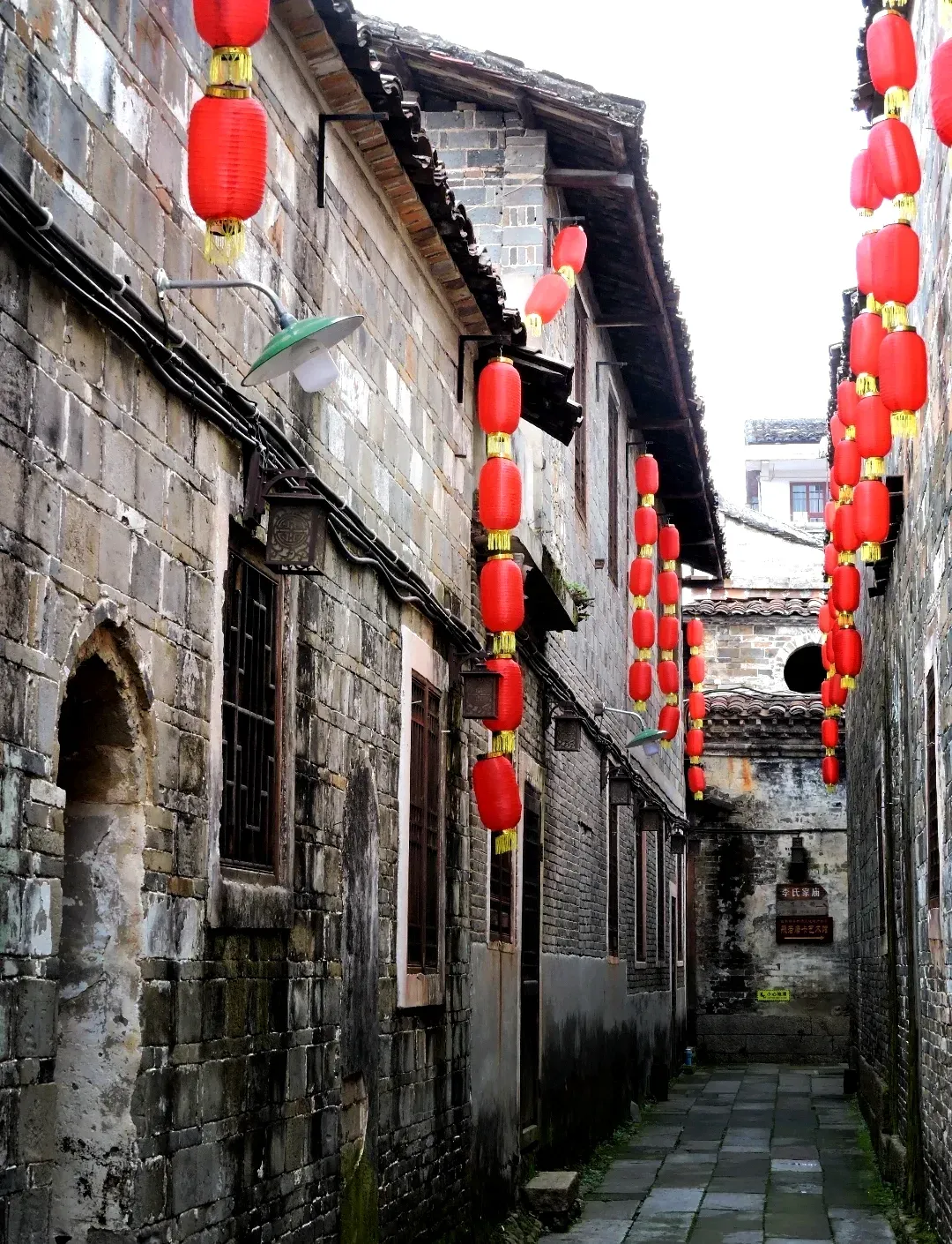 eff962234b2055f9c59ea5a523060947-sz_2724045