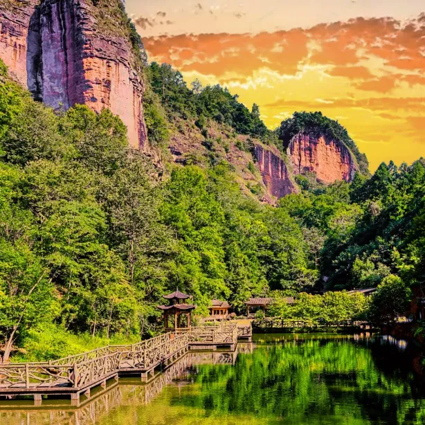 f0300b33d92139f6fb2503854ebed20e-sz_1435373