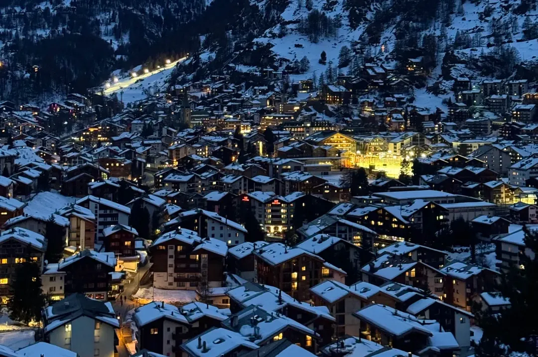 f05b80d65b7372960b55e8f6a5171fe8-sz_2416339