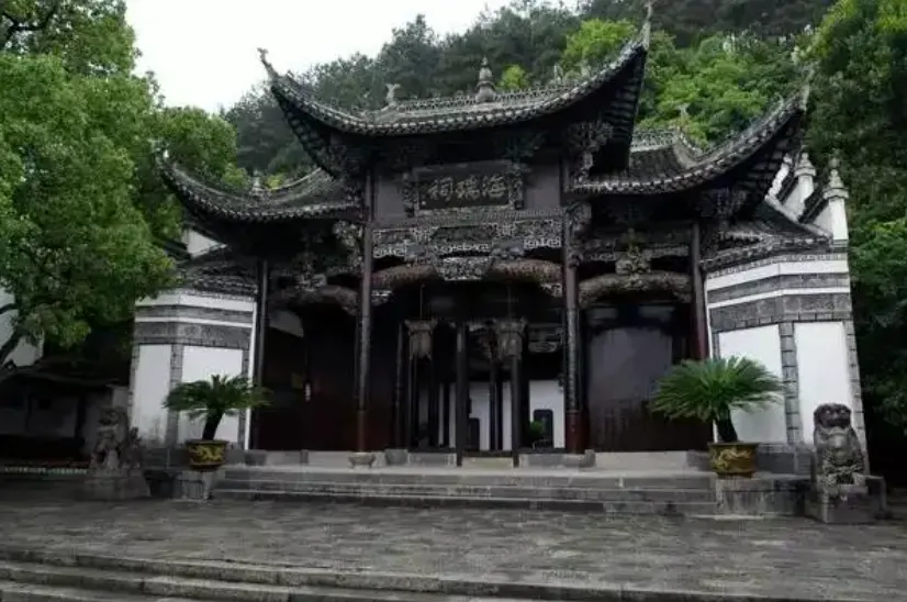 f0602ffd6ca0bd3156a4c65de74371a4-sz_797156-1