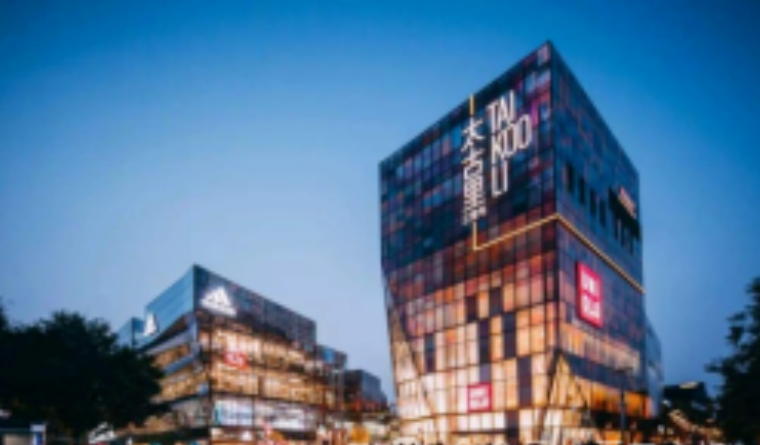 f1743a3d9f464aba4e9d3d80e2226120