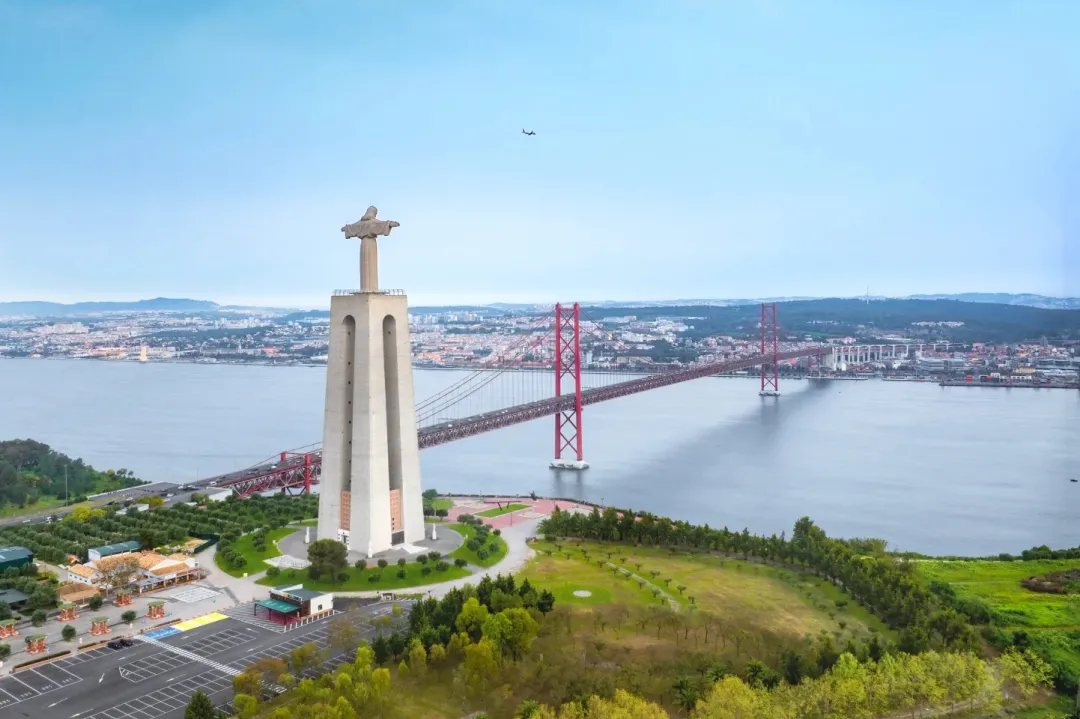 f20b39452ac63e999c34be8408468c05-sz_344008