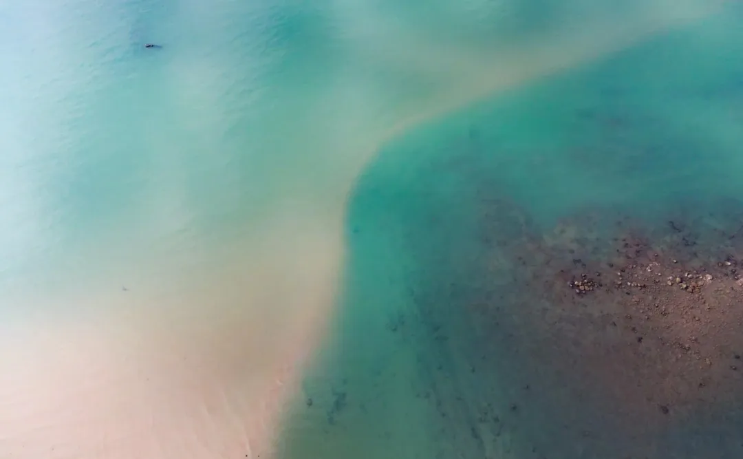 f4a46e5843d6738fb5ca37aa0413dcd6-sz_151782