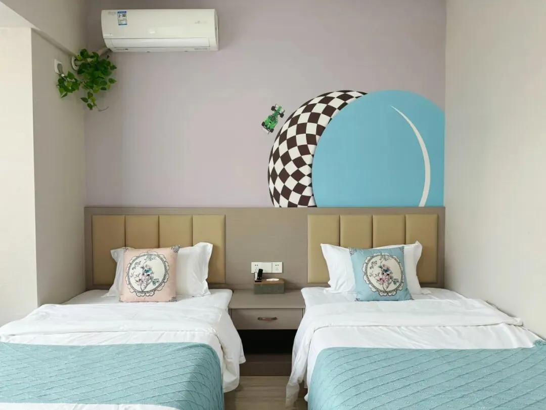 f5297cd15703bedad954af3ecad80cd4-sz_77038