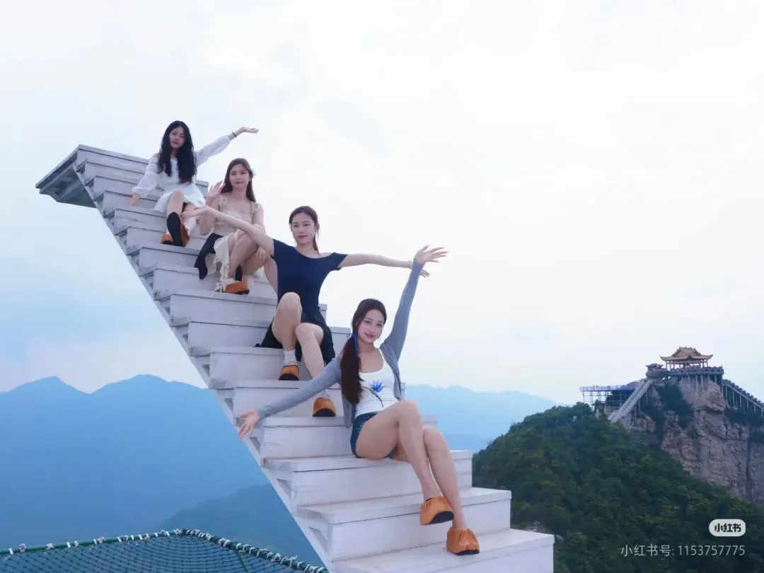 f5635cba049f696c066bfa3f90d22de1-sz_136722