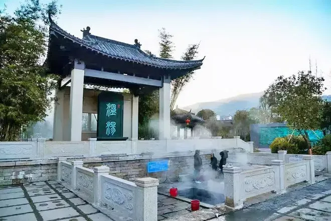 「宜春温汤自由行纯玩康养7日699元」 明月山+武功山+羊狮慕 准四星品质住宿电梯房+含4早8正餐