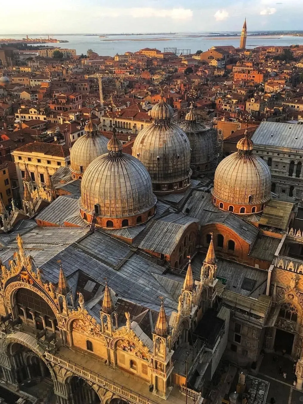 fa6bffc8007a6f45a5162789ff2f9ca3-sz_420313