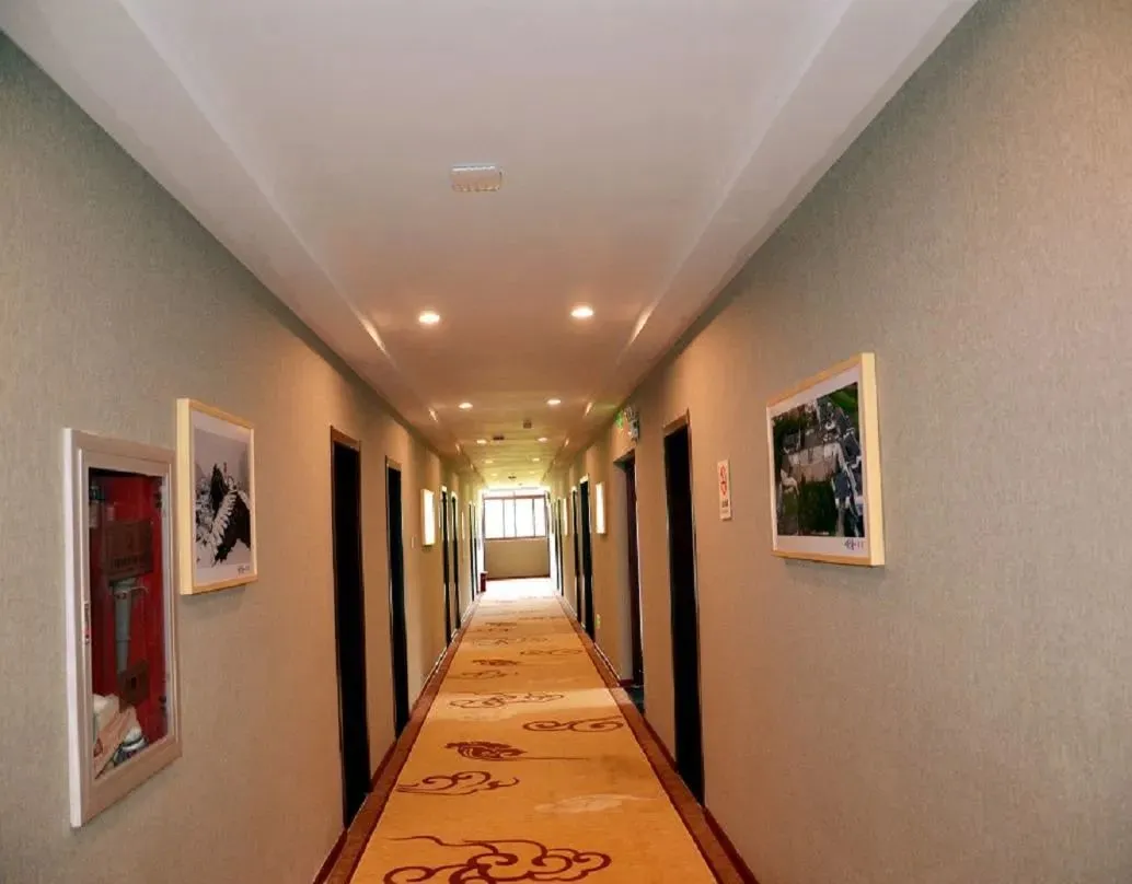 fcd7013f9592ab73b66446cc70235162-sz_75837 fcd7013f9592ab73b66446cc70235162-sz_75837