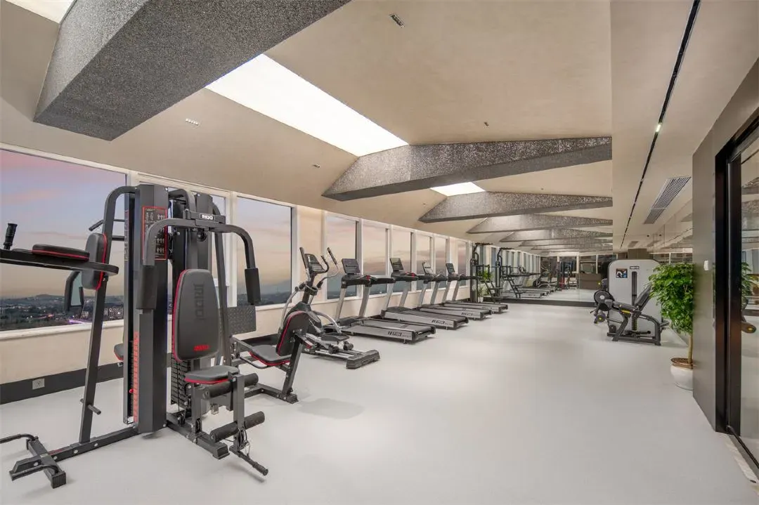 ff23014b421e7e1431dca857ab643d10-sz_785301-1