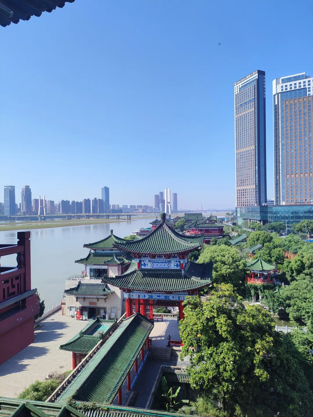 ffb6de3cfb63161d72b7dd016320c249-sz_1333961