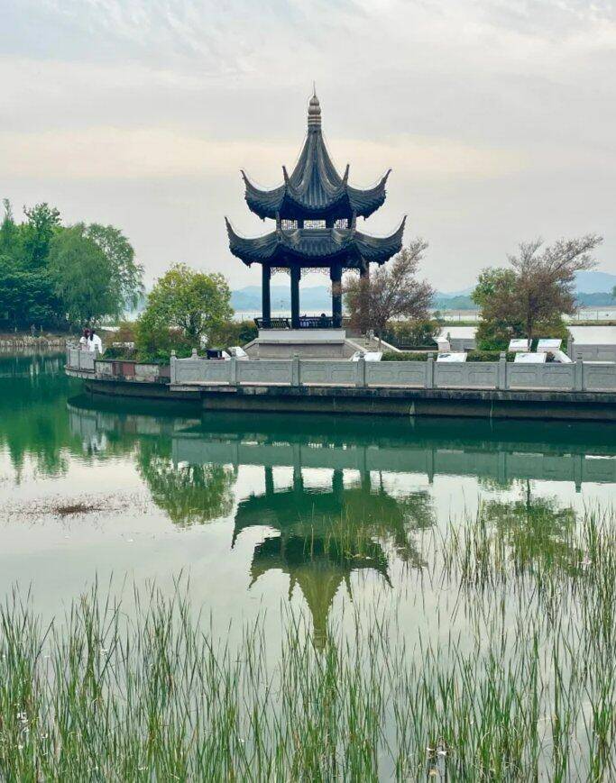 uriCiq9fnHiN8bqr-0XYJW1nK5ySLUP7-1