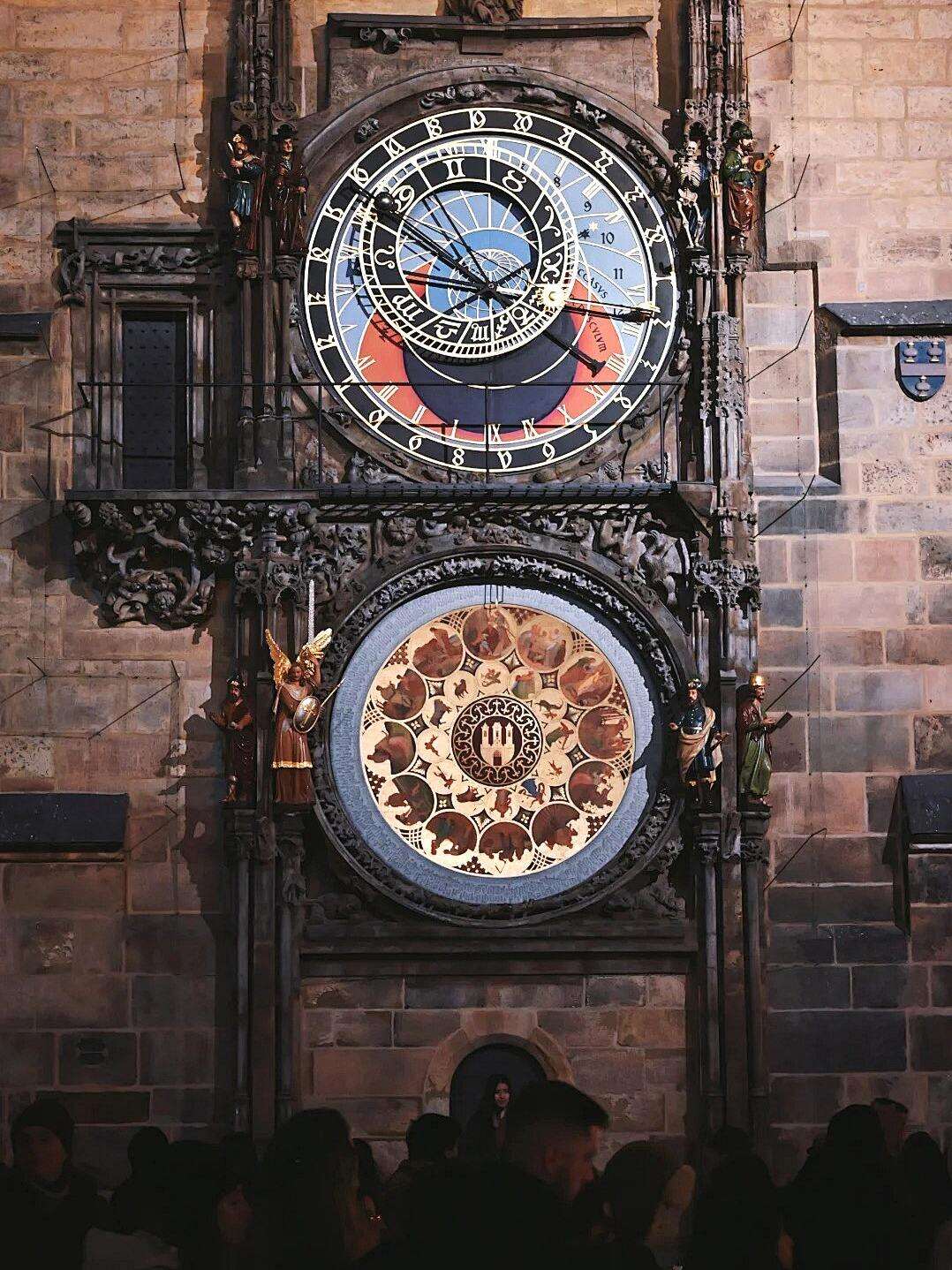 00000000AieWzKAahLsSMxmF