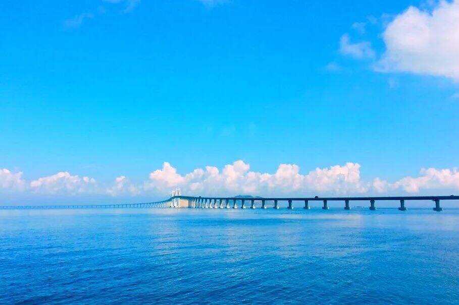 00000000IRuYVUbUbsEKfvZc