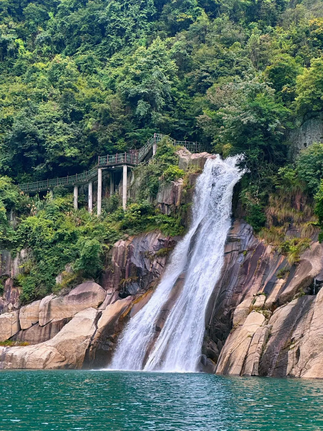 00000000LAlfOqNsrmeWRTbE