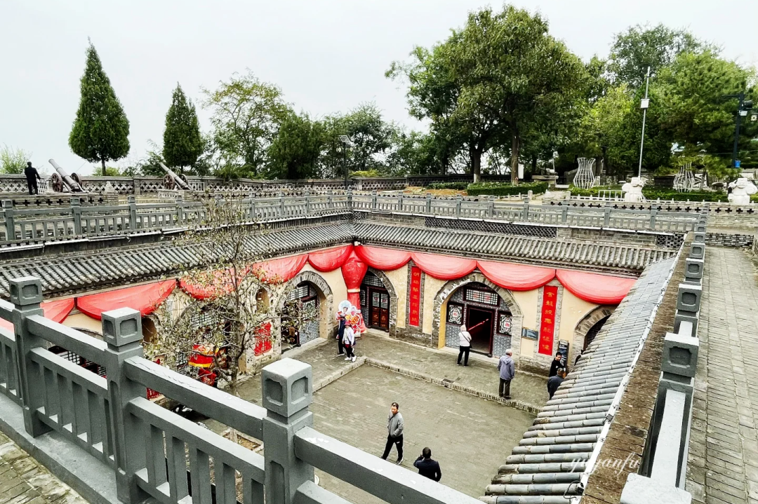 00000000PZlTYmApiEamPYFC