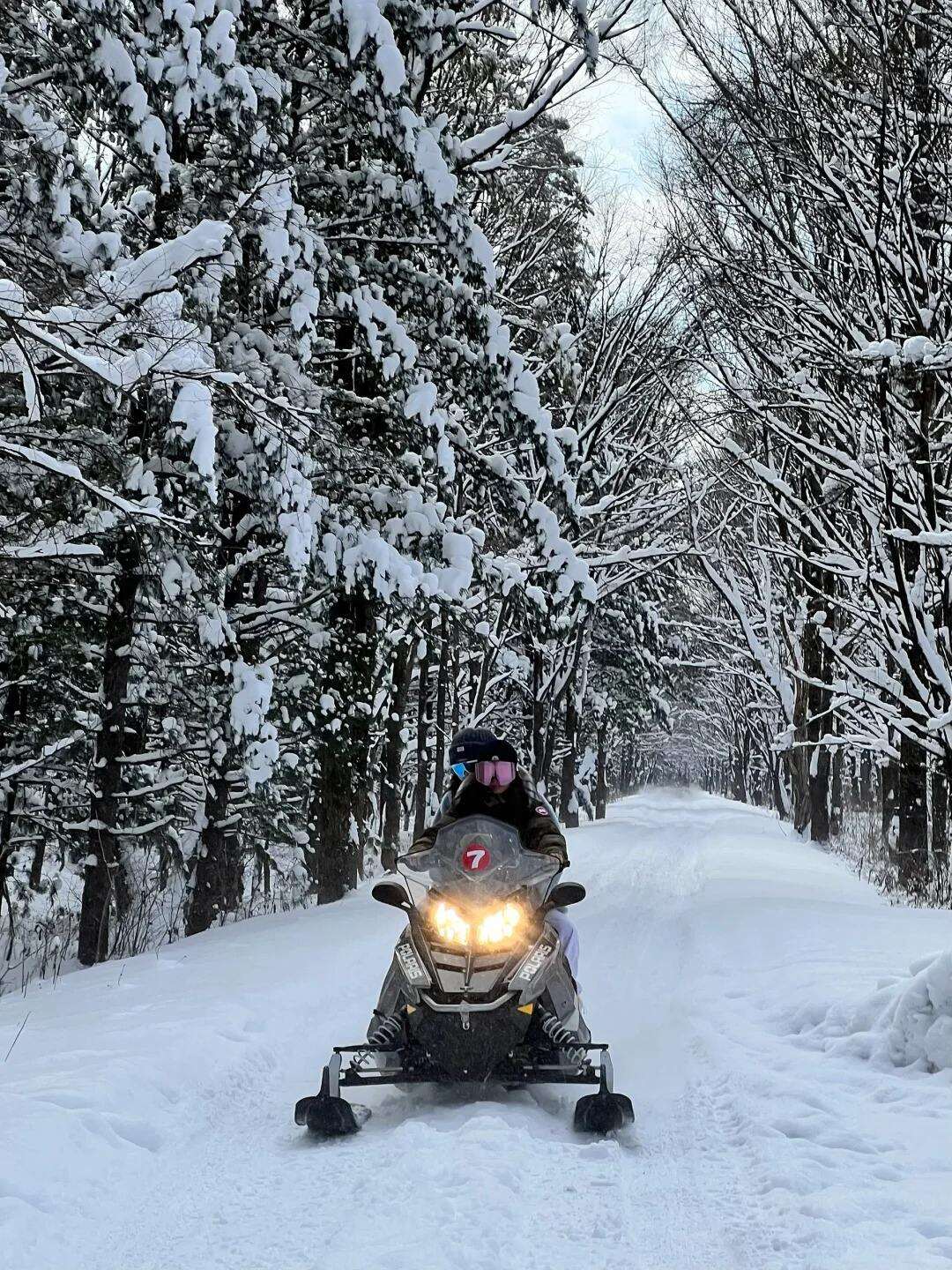 00000000QqgxtBgjpTUNcDjU