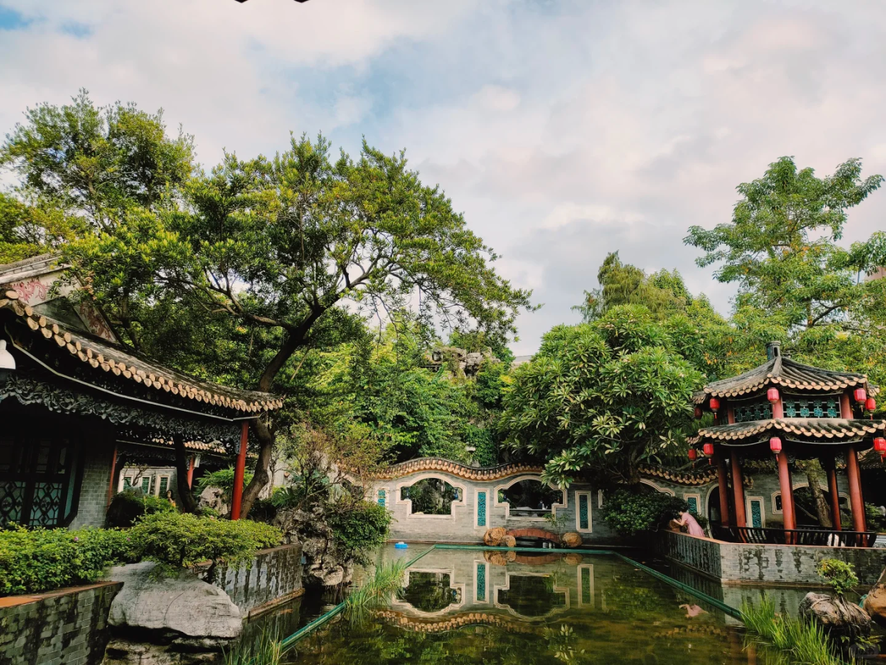 00000000RMbyBIljzHoNzHdo